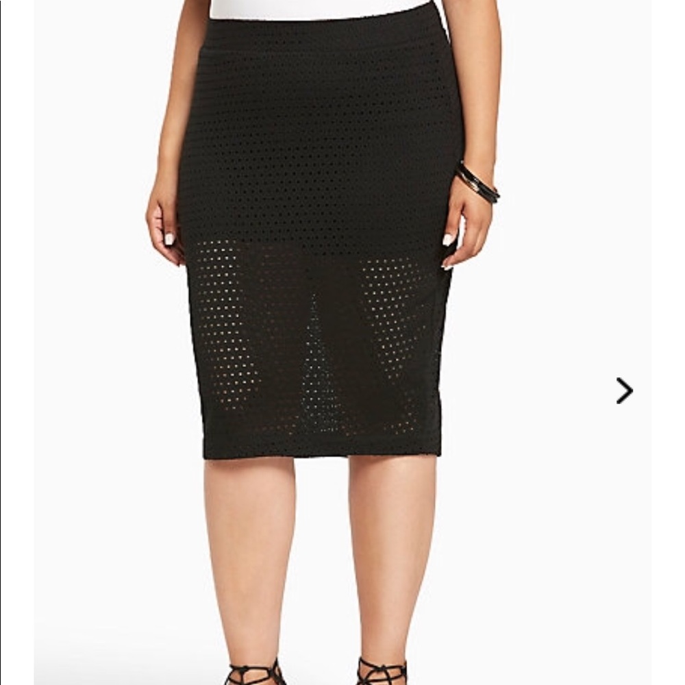 NWT torrid size 1 eyelet midi skirt